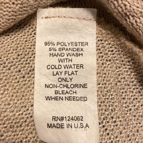 STUDIO GEM Blouse   - Picture 8 of 8